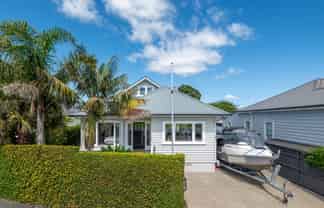 165 Vauxhall Road, Devonport