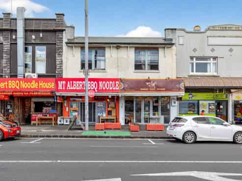 LIVE/WORK TENANTED INVESTMENT
