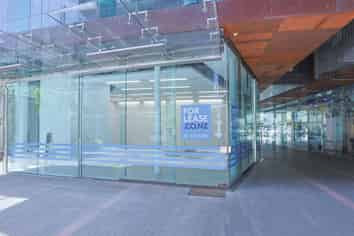 Prime Retail in the Iconic Ironbank Building