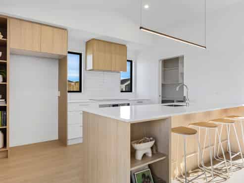 10 Plover Avenue, Amberley