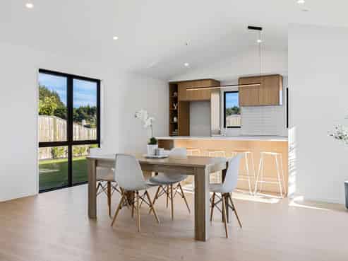 10 Plover Avenue, Amberley