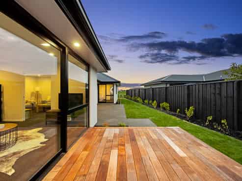 10 Plover Avenue, Amberley