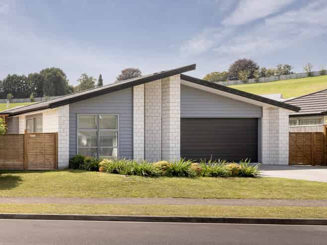 106 Whakaturou Crescent, Pyes Pa