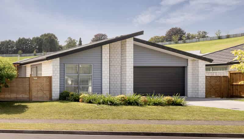 106 Whakaturou Crescent, Pyes Pa