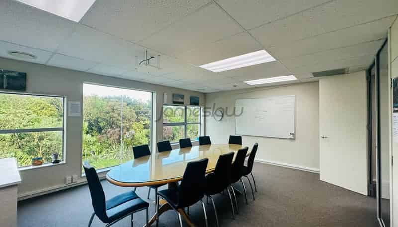 29/2 Bishop Dunn Place, Flat Bush