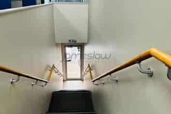 Modern First Floor Office – Flat Bush