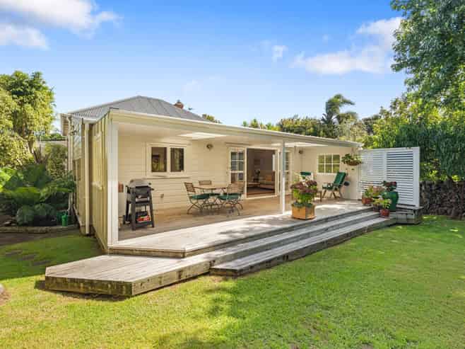 27 Ngauruhoe Street, Mount Eden