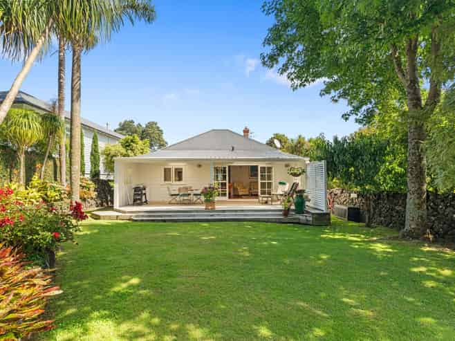 27 Ngauruhoe Street, Mount Eden