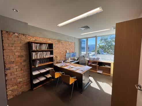 RARE TAKAPUNA CHARACTER OFFICE - ACT FAST
