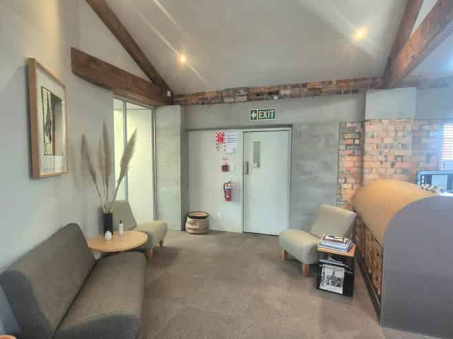 RARE TAKAPUNA CHARACTER OFFICE - ACT FAST
