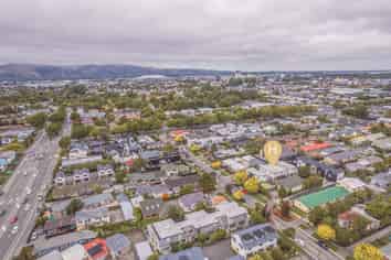 25b Champion Street, Edgeware