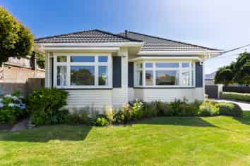 42 Campbell Street, Karori