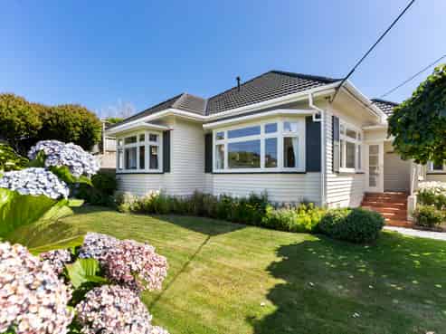 42 Campbell Street, Karori