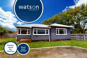 8 Churchill Crescent, Foxton