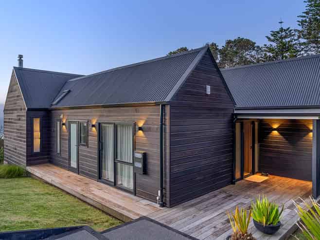 28 Edwin Mitchelson Road, Muriwai