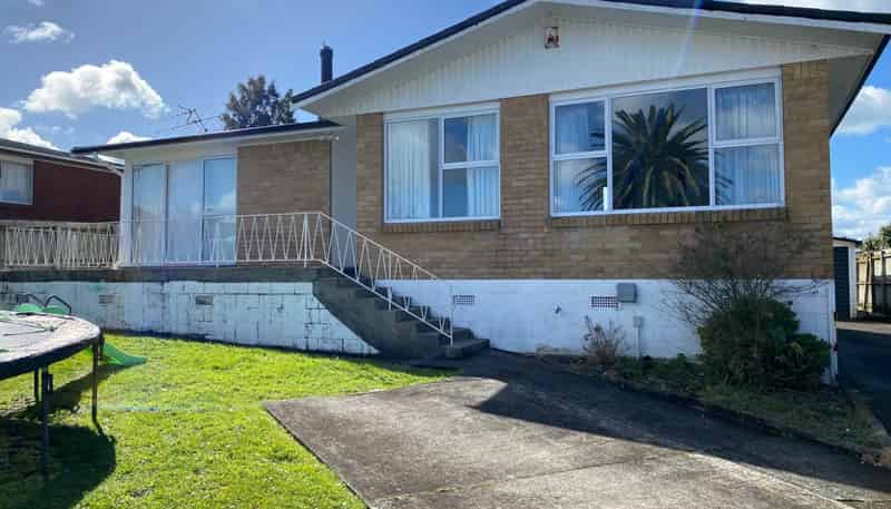 50 Walworth Avenue, Pakuranga Heights