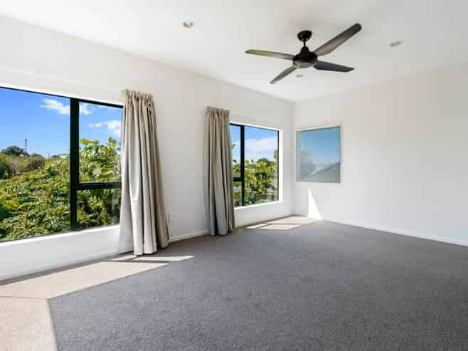 12A Sunhaven Avenue, Glenfield