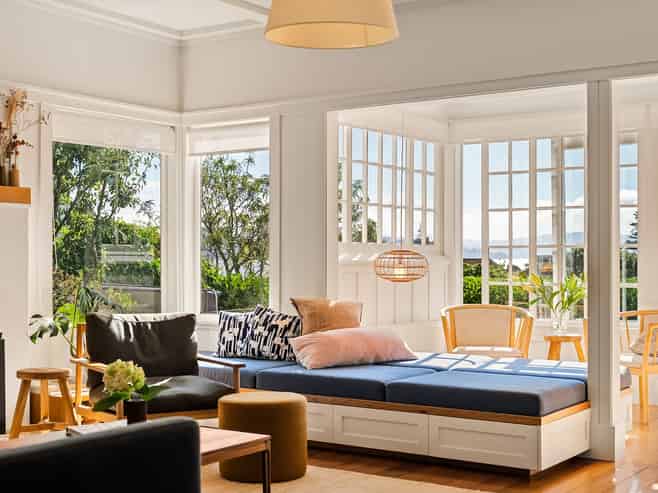 4 Manuka Terrace, Eastbourne