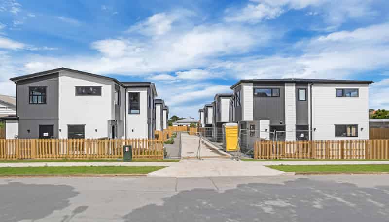 9-11 Albert Street, Otahuhu