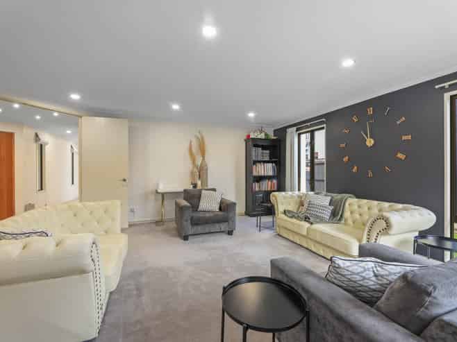 2 Orchard Lane, Springlands