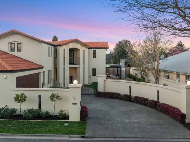 2 Orchard Lane, Springlands