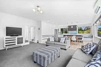 634 State Highway 14, Maunu