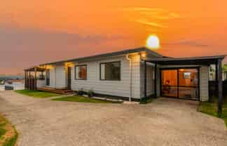 2/43 Templeton Place, Clendon Park