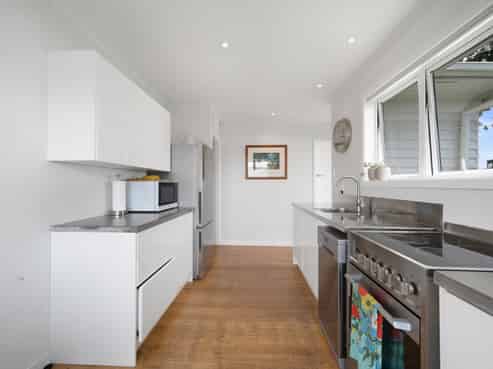 2/23 Clayburn Road, Glen Eden