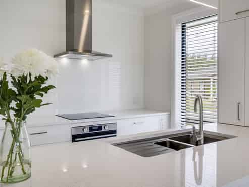 55 Read Crescent, Clive