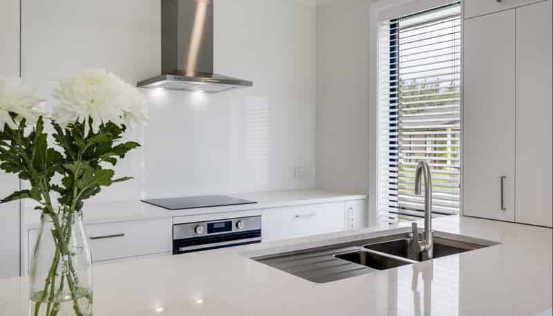 55 Read Crescent, Clive