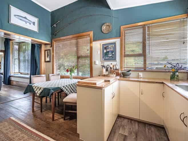 10 Carlyle Street, Mataura