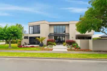 1 Viceroy Place, Halswell