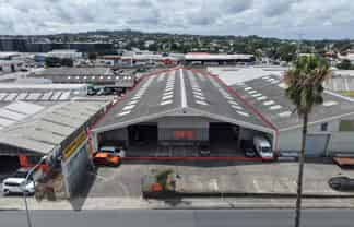 Practical with minimal office on Neilson