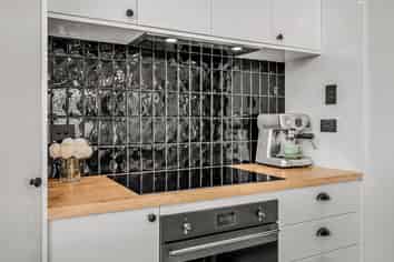 14 Stuart Street, Owaka