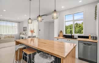 14 Stuart Street, Owaka