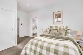 14 Stuart Street, Owaka