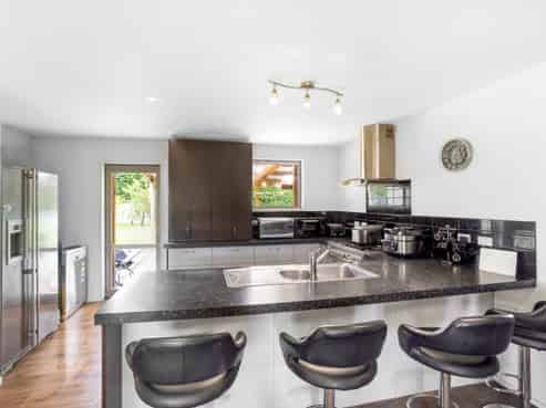 690 Depot Road, Oxford