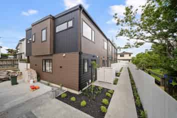 Lot 5/302 Blockhouse Bay Road, Avondale