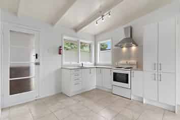 21 Albion Road, Otahuhu