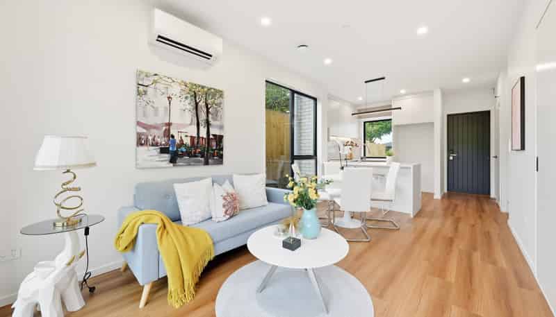 8/7 Cindy Place, Pakuranga