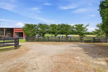 639 Depot Road, Oxford