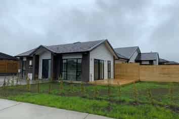 19A Kelly Road, Riverhead