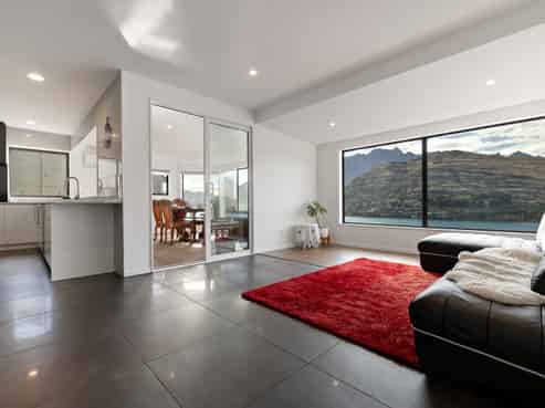 22 Golden Terrace, Queenstown