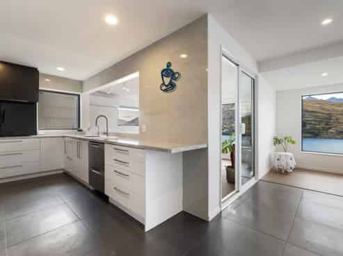 22 Golden Terrace, Queenstown