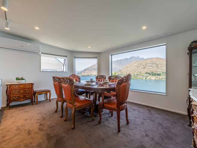 22 Golden Terrace, Queenstown