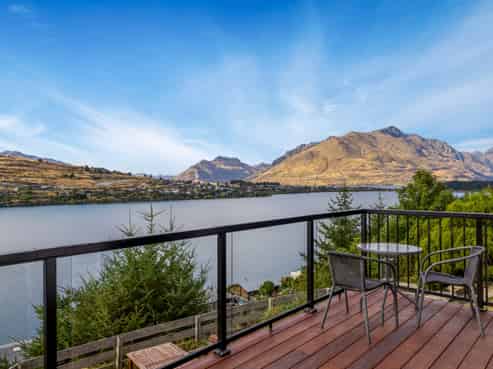 22 Golden Terrace, Queenstown