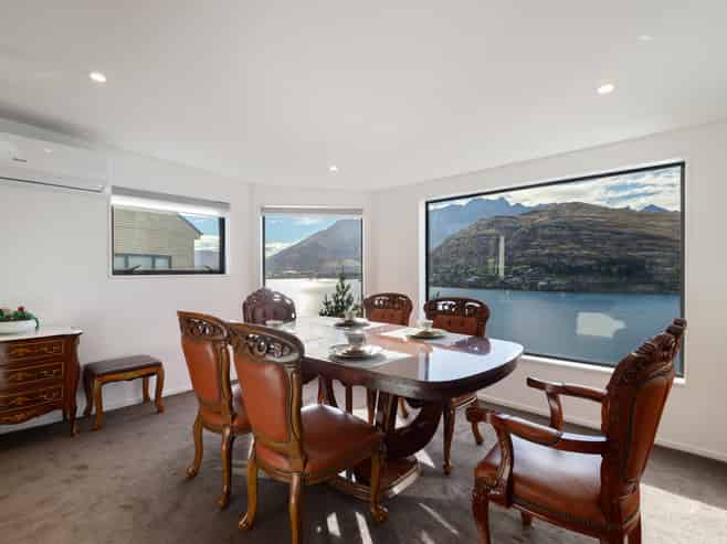 22 Golden Terrace, Queenstown