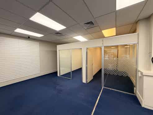 Retail with rear access!