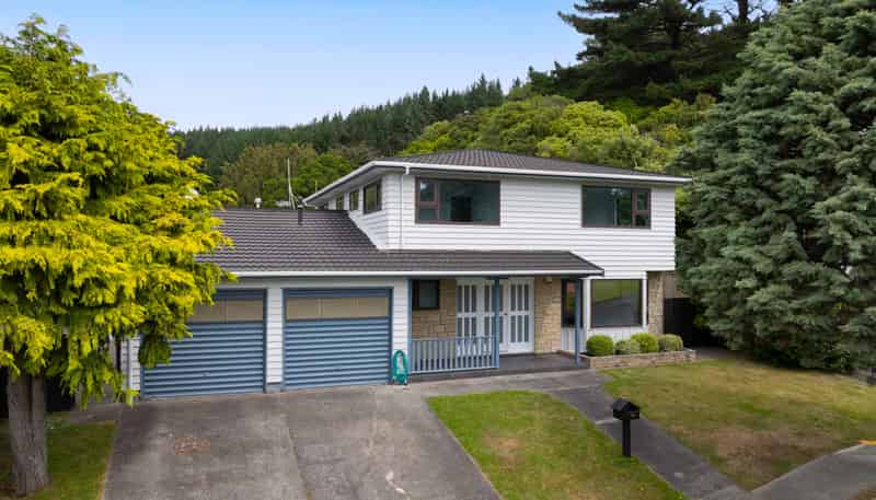 28 Greyfriars Crescent, Tawa