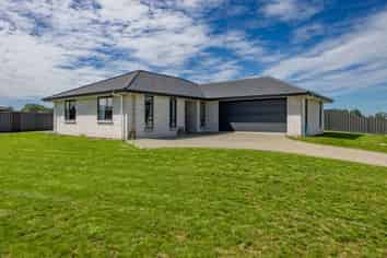 92 Belgrove Drive, Waipukurau